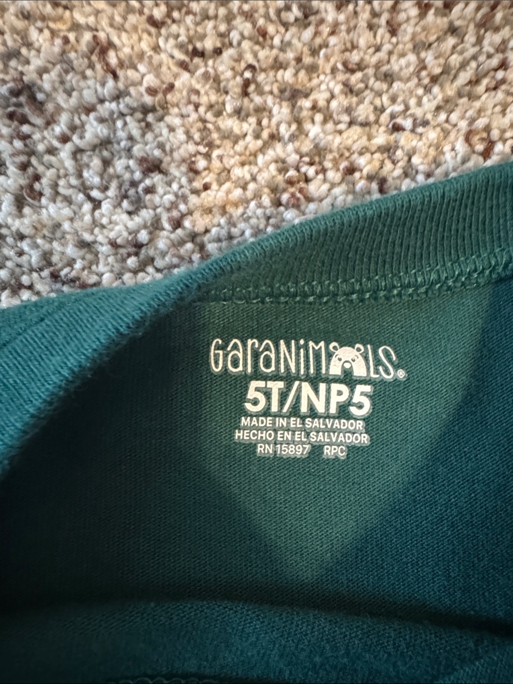 Boys size 5T mix of hoodies and long sleeve shirts - Picture 8 of 9